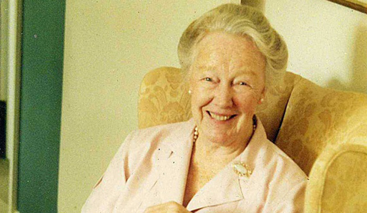 Joyce Lloyd, who established the Joyce Campbell Lloyd Scholarship in 1988, smiling at the camera.